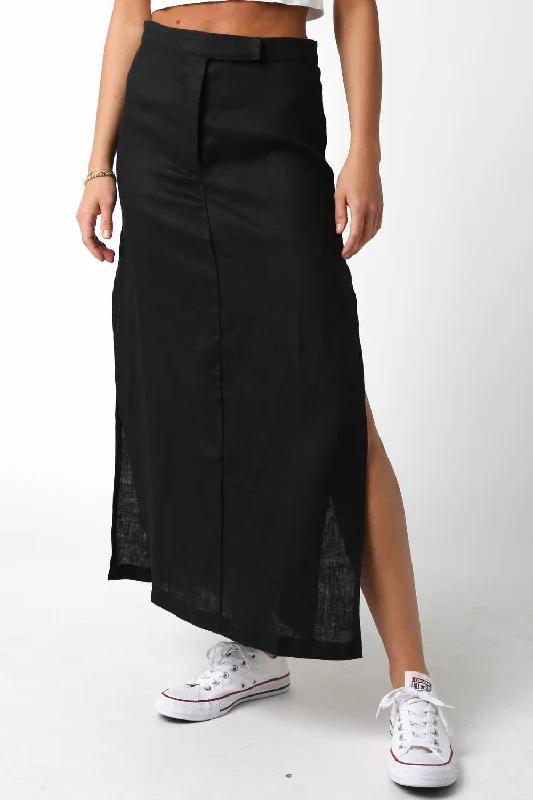 Linen Maxi Skirt In Black