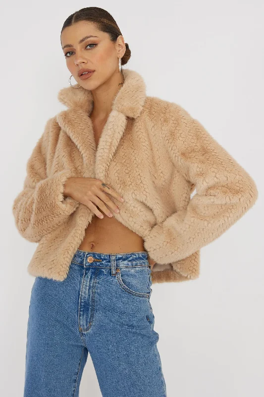 Savelle Notch Lapel Faux Fur Jacket Camel