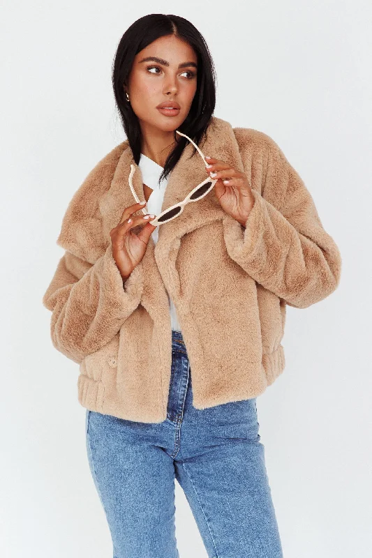 Yaro Long Sleeve Faux Fur Jacket Camel