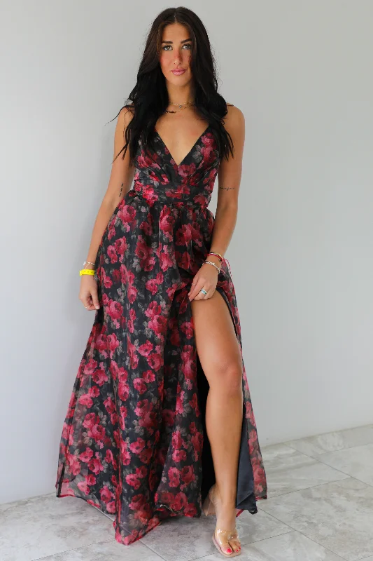 I'm Just Me Maxi Dress: Black/Floral