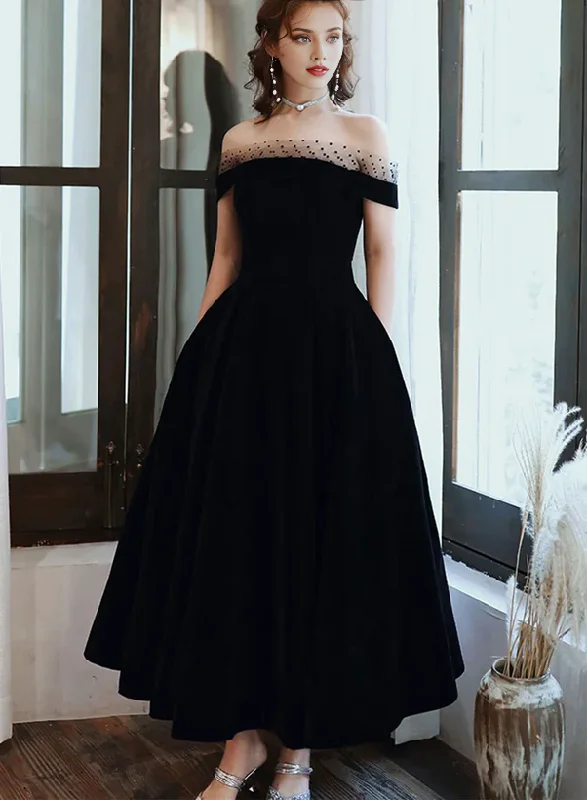 Off Shoulder Black Velvet Party Dress Homecoming Dress Evening Dress Wedding Guest Party Dresses