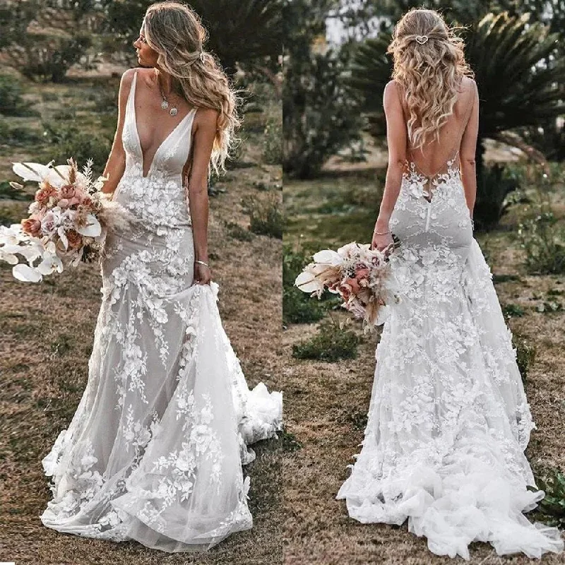 Vintage Mermaid Wedding Dresses V-neck Backless Lace Appliques 3D Flowers Country Bridal Gown Plus Size Custom Made